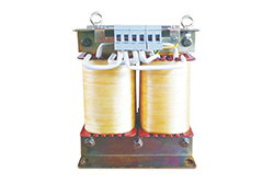 单相隔离变压器